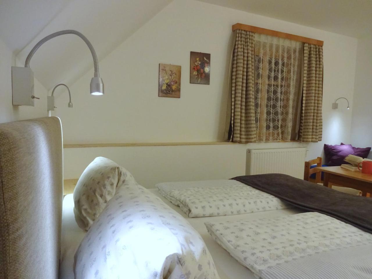 Mitschighof - Apartments Und Pension - Heidis-Welt, Mitschig 黑马戈尔 外观 照片